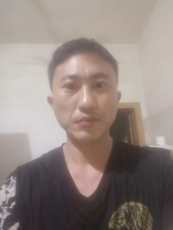 真爱无悔的第一张照片--黄冈相亲服务中心