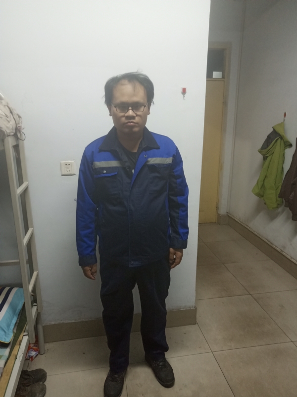 黄俊的第一张照片--黄冈相亲服务中心