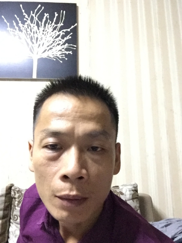 alongzhe的第一张照片--黄冈相亲服务中心