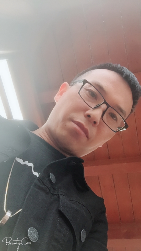 wgf的第一张照片--黄冈相亲服务中心