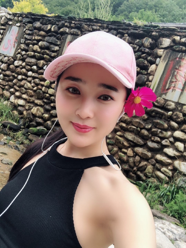 小白兔的大奶糖的第一张照片--黄冈相亲服务中心
