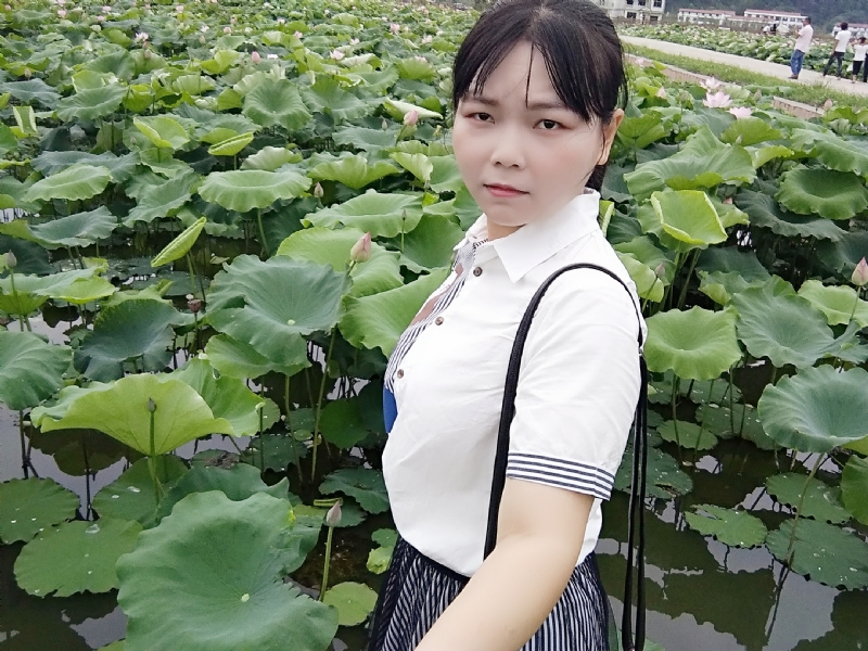 小五同学的第二张照片--黄冈相亲服务中心