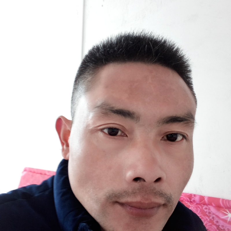 栋栋的第一张照片--黄冈相亲服务中心