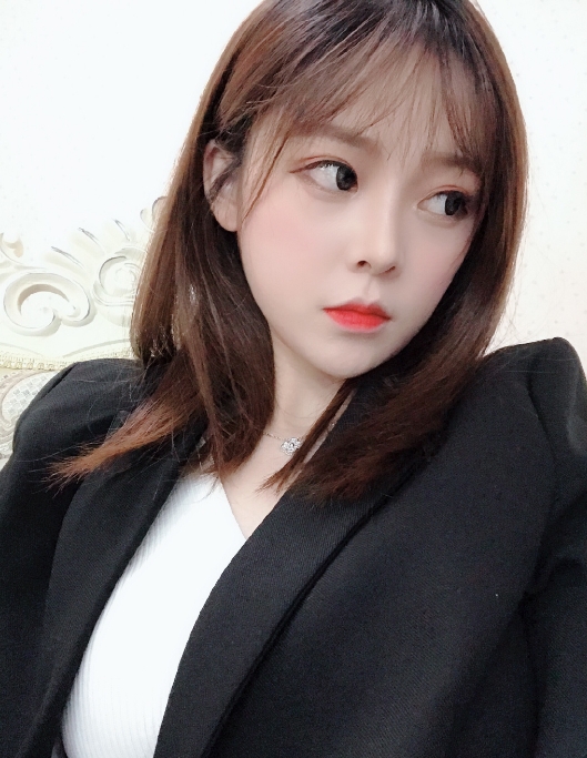 美伊i的第二张照片--黄冈相亲服务中心