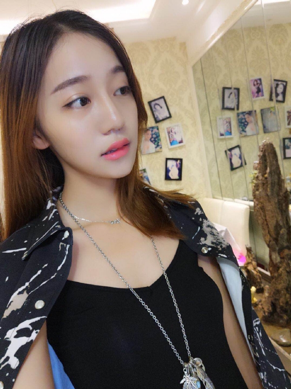 凉兮的第一张照片--黄冈相亲服务中心