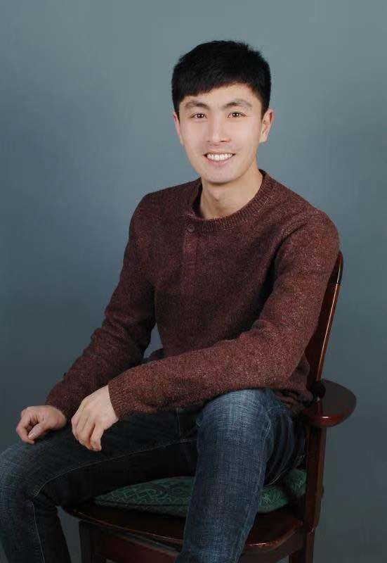 王泽的第二张照片--黄冈相亲服务中心