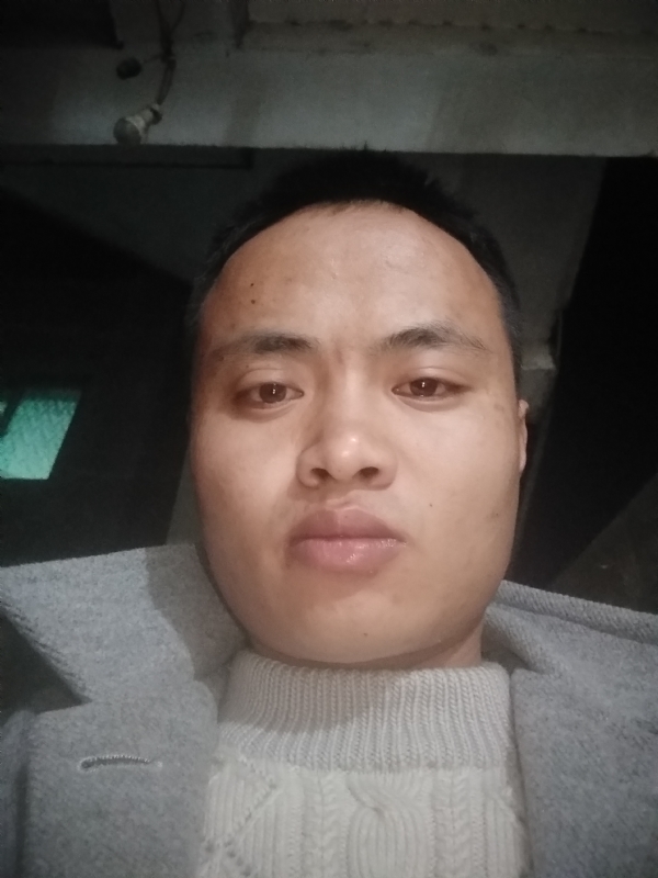 小磊的第一张照片--黄冈相亲服务中心