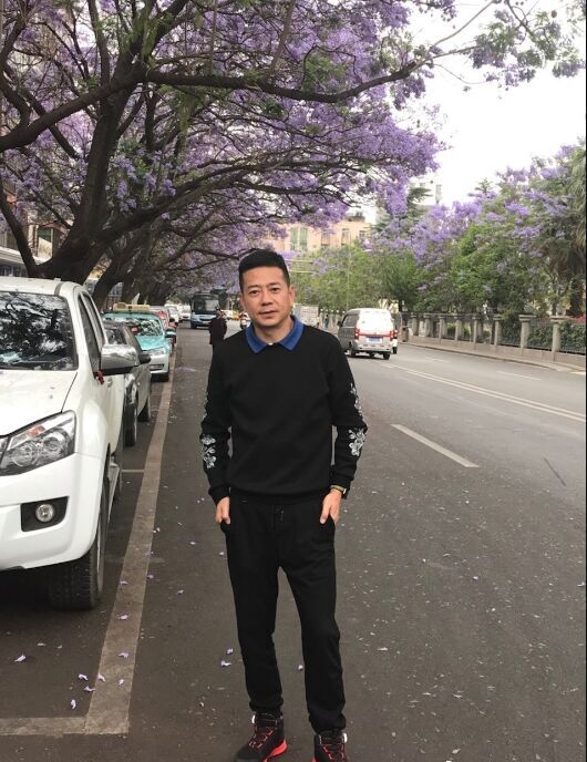 宁静致远的第一张照片--黄冈相亲服务中心
