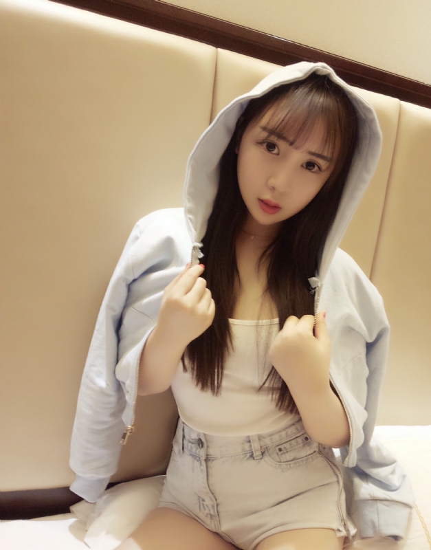 琪琪的第一张照片--黄冈相亲服务中心