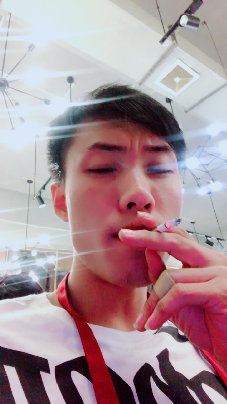 乐天的第四张照片--黄冈相亲服务中心