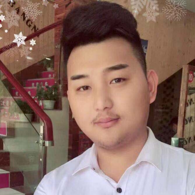 孤独的小飞象的第一张照片--黄冈相亲服务中心