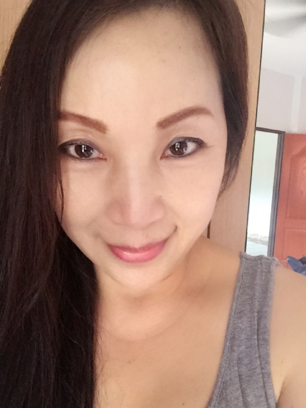 ying的第一张照片--黄冈相亲服务中心