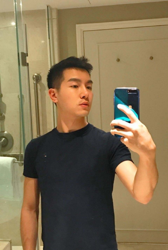 海海的第三张照片--黄冈相亲服务中心