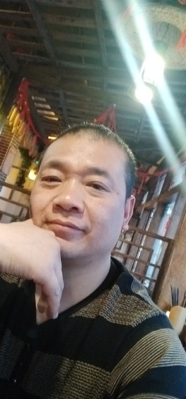 qw366366的第一张照片--黄冈相亲服务中心