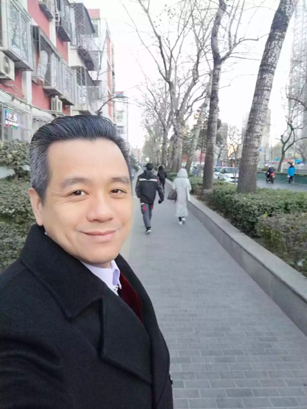 球控的第一张照片--黄冈相亲服务中心