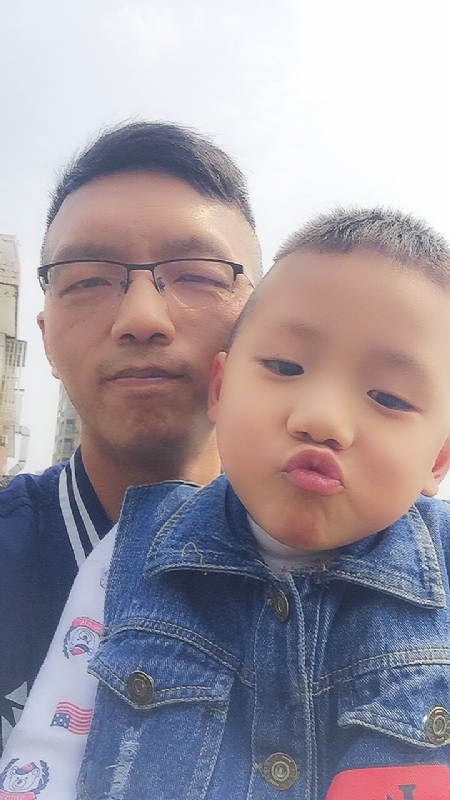 林松的第一张照片--黄冈相亲服务中心