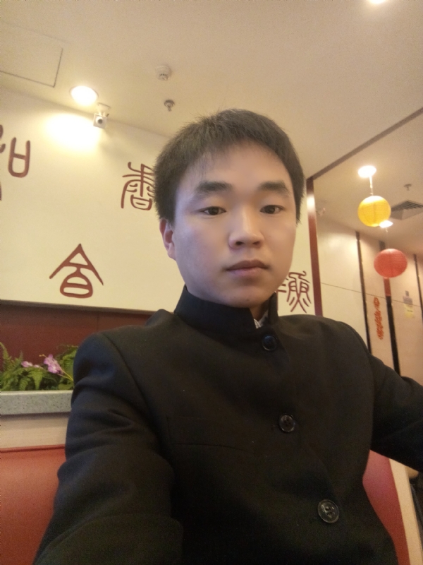 夜凉露沾衣的第一张照片--黄冈相亲服务中心