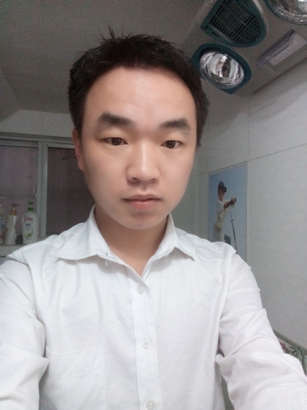 夜凉露沾衣的第二张照片--黄冈相亲服务中心