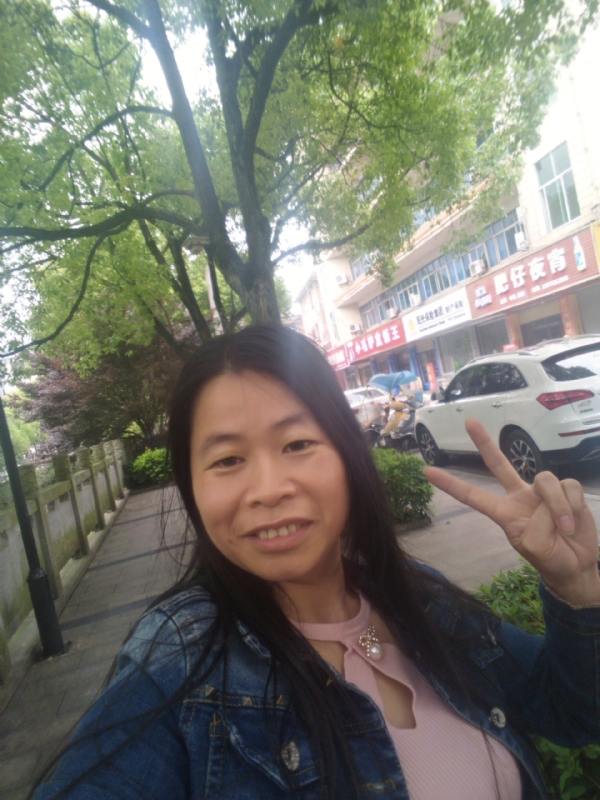 平凡的第一张照片--黄冈相亲服务中心