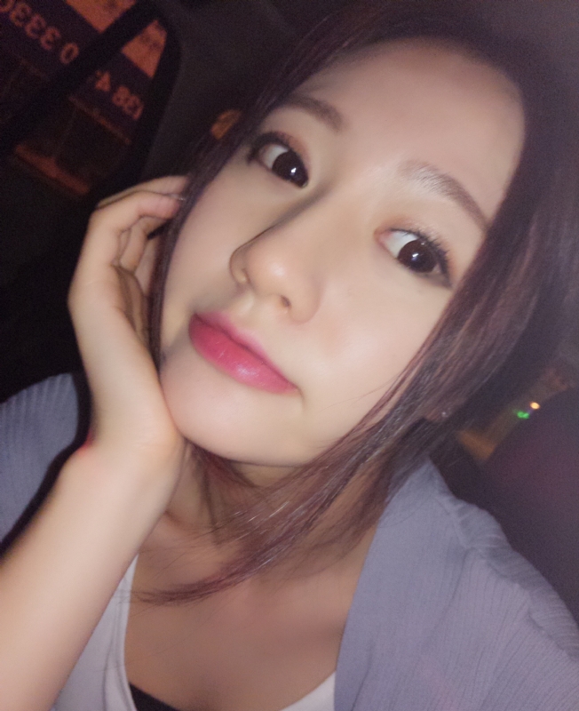 没有故事的女同学的第一张照片--黄冈相亲服务中心