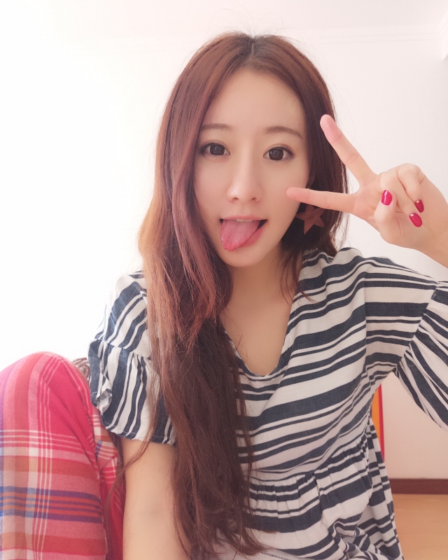 没有故事的女同学的第三张照片--黄冈相亲服务中心