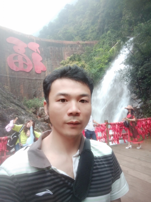 珊珊您是珊无无无妻的第一张照片--黄冈相亲服务中心
