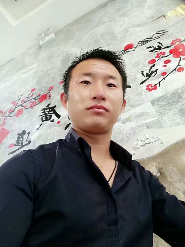 系咯在的第二张照片--黄冈相亲服务中心
