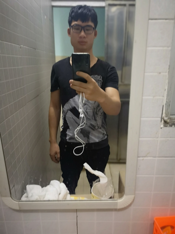 右手的执着的第一张照片--黄冈相亲服务中心