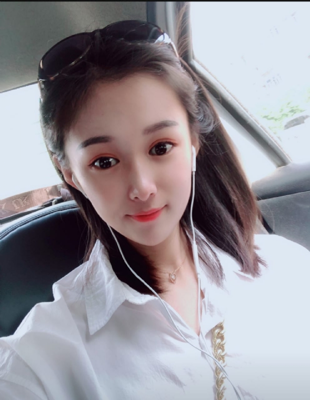 馨月的第一张照片--黄冈相亲服务中心