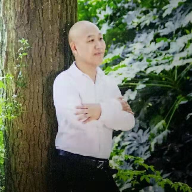 郑鑫牵手的第一张照片--黄冈相亲服务中心