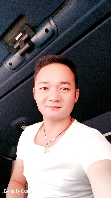 平凡的第一张照片--黄冈相亲服务中心