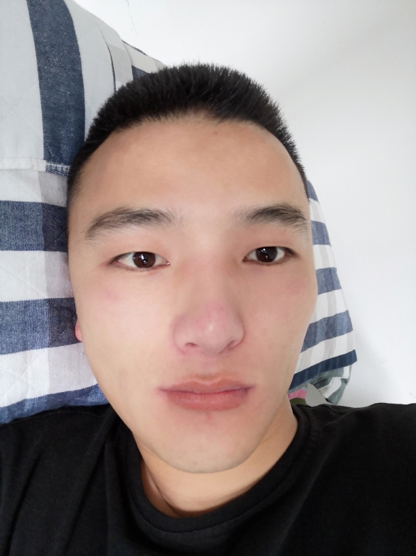 诚信交友的第一张照片--黄冈相亲服务中心