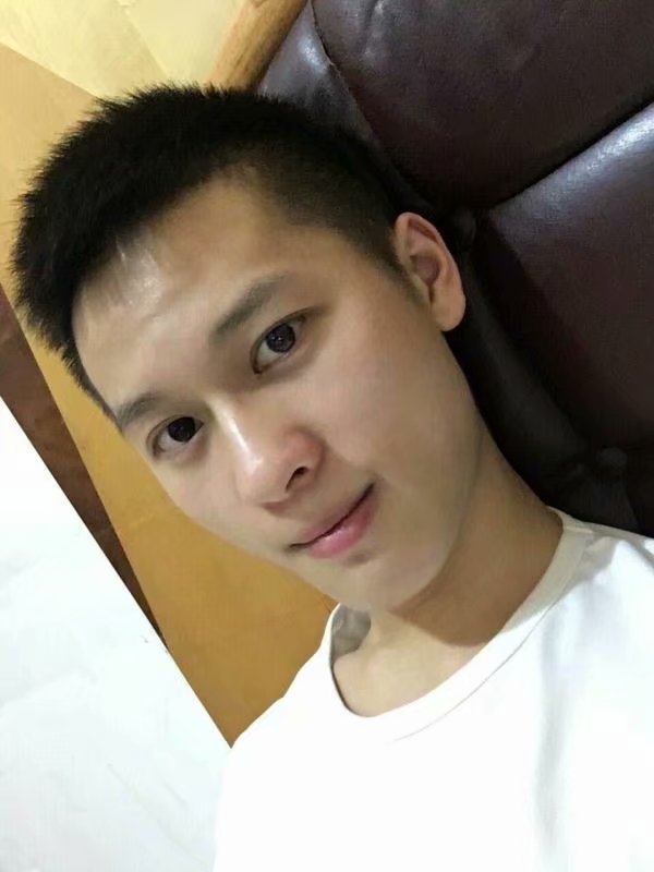 星月情的第一张照片--黄冈相亲服务中心