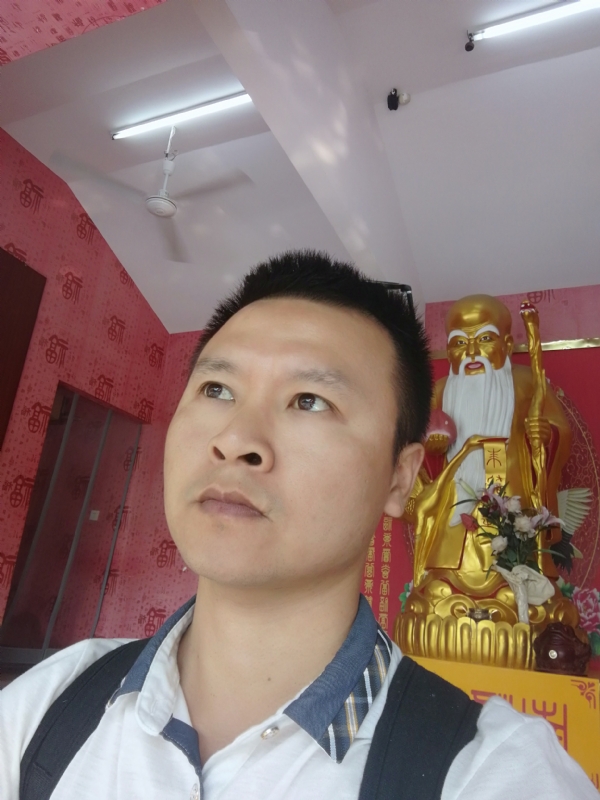 WAR的第一张照片--黄冈相亲服务中心