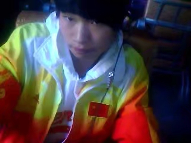 路边的野草的第一张照片--黄冈相亲服务中心