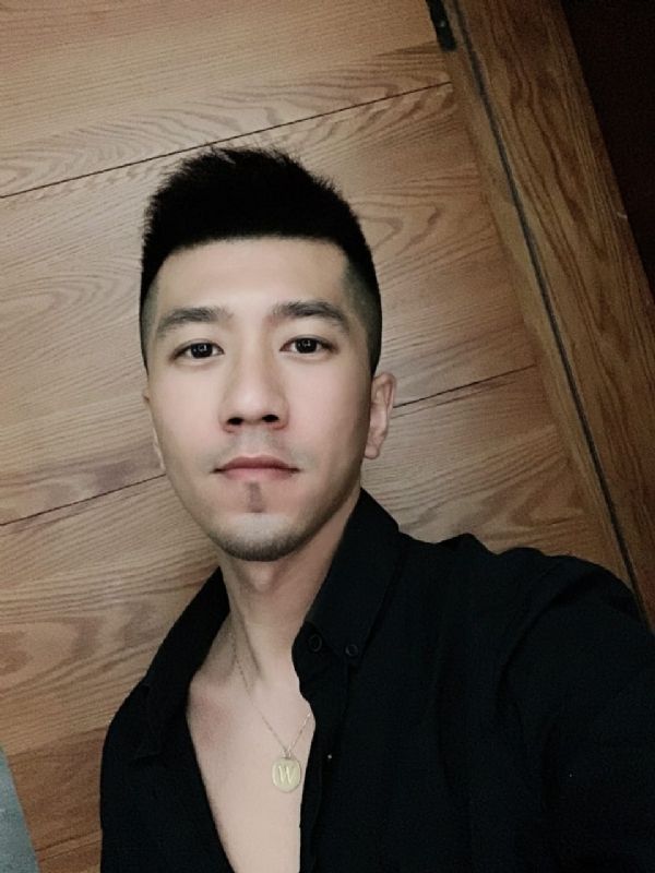 佳佳的第一张照片--黄冈相亲服务中心