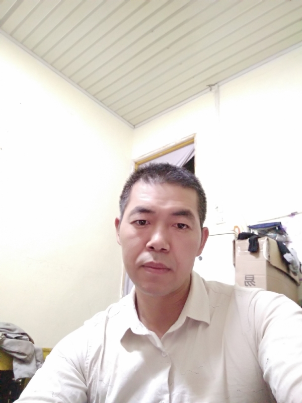 为伊消得人憔悴的第一张照片--黄冈相亲服务中心