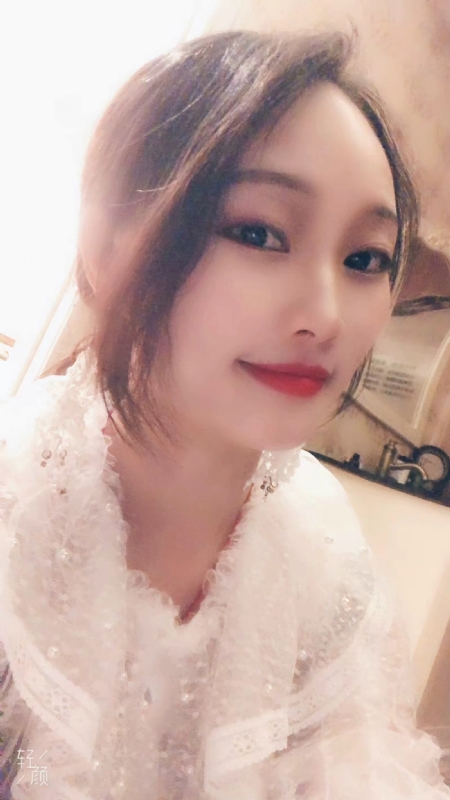 雯雯的第一张照片--黄冈相亲服务中心