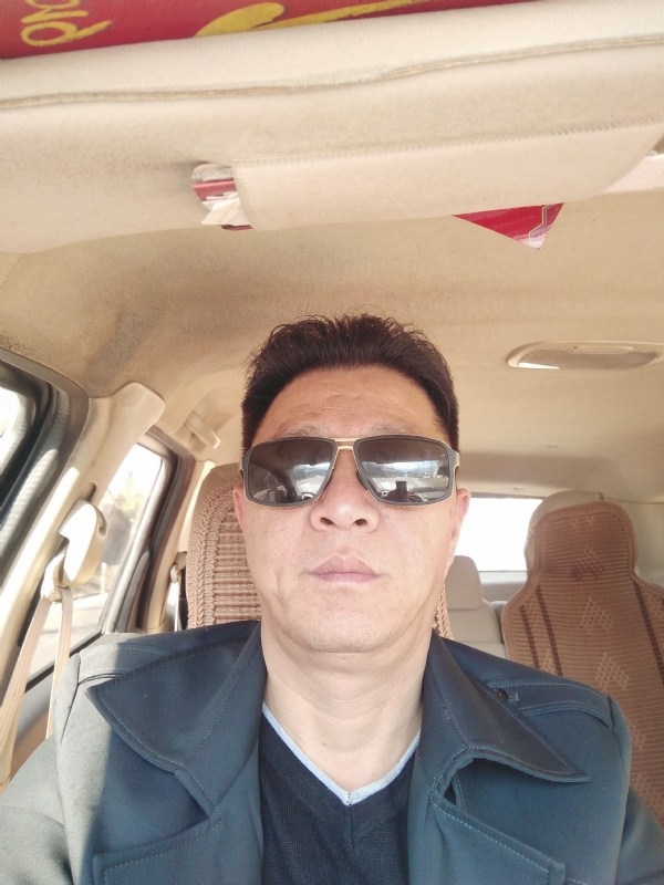傲骨寒梅的第一张照片--黄冈相亲服务中心