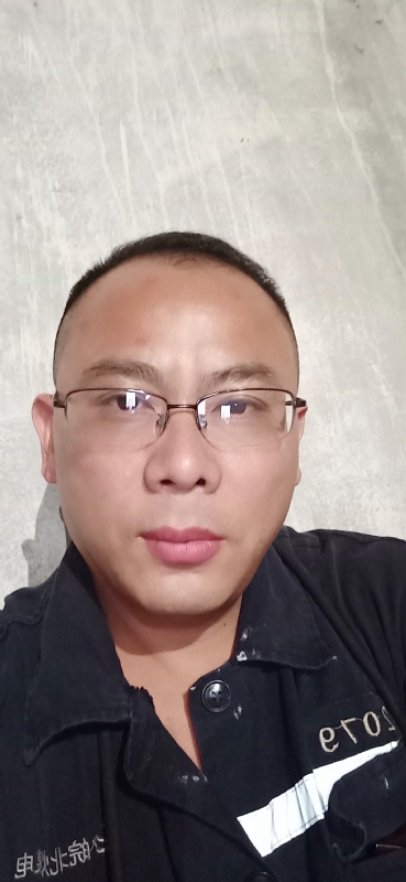 知足常乐的第一张照片--黄冈相亲服务中心