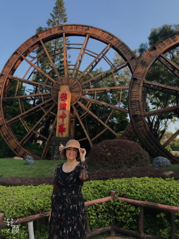 杏娅的第二张照片--黄冈相亲服务中心