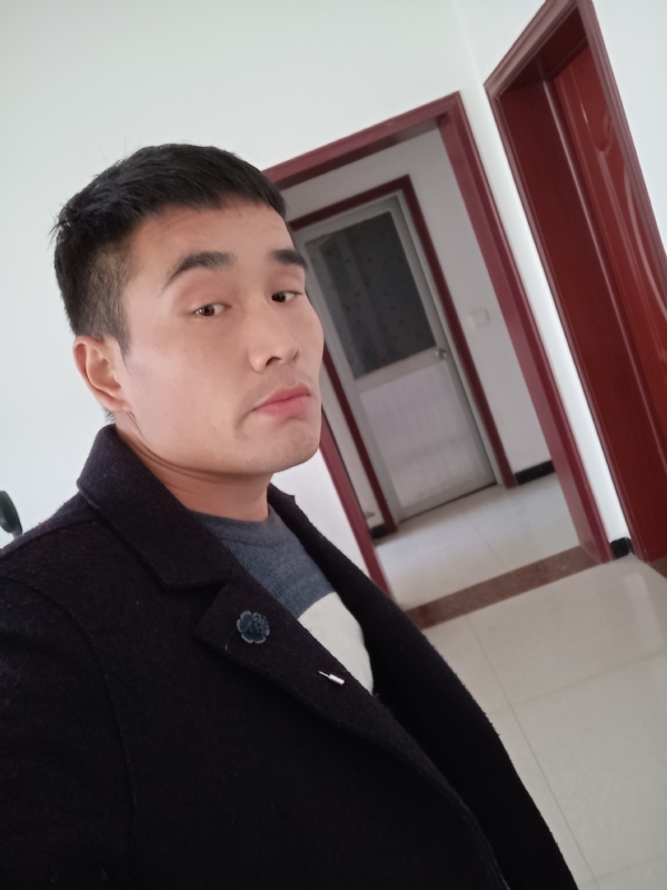 醒醒吧兄弟的第一张照片--黄冈相亲服务中心