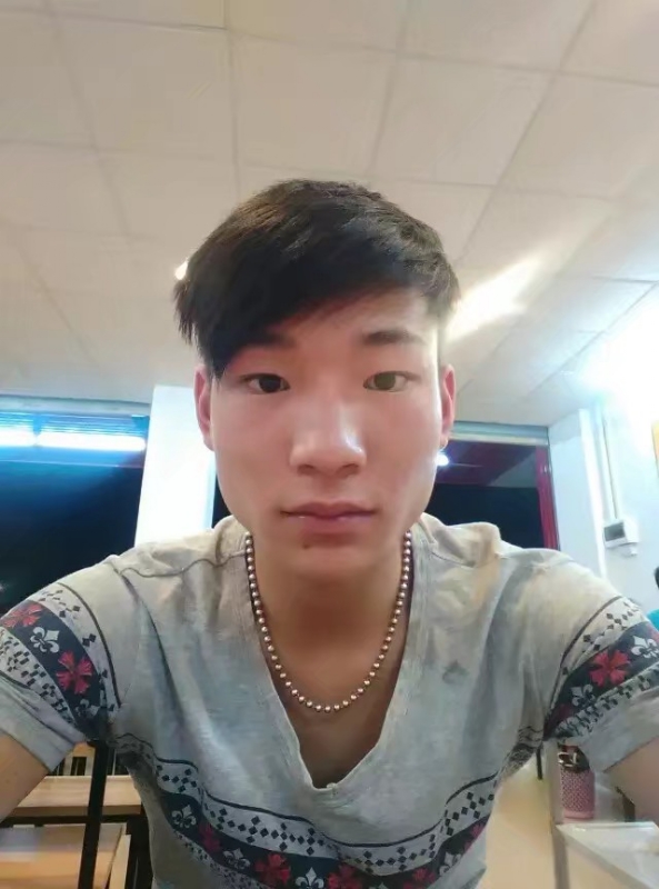 放飞的第一张照片--黄冈相亲服务中心