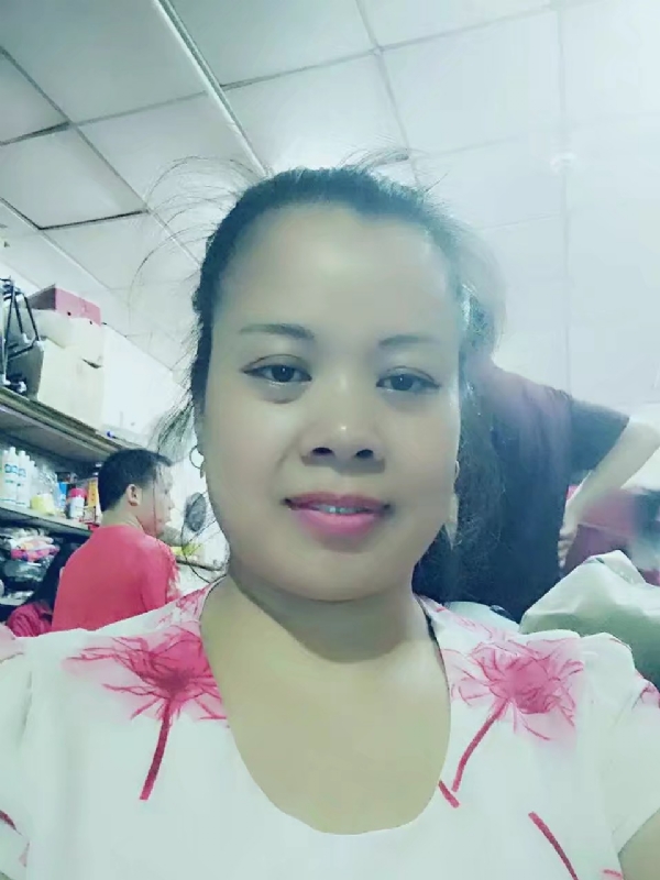把自己当宝贝的第一张照片--黄冈相亲服务中心