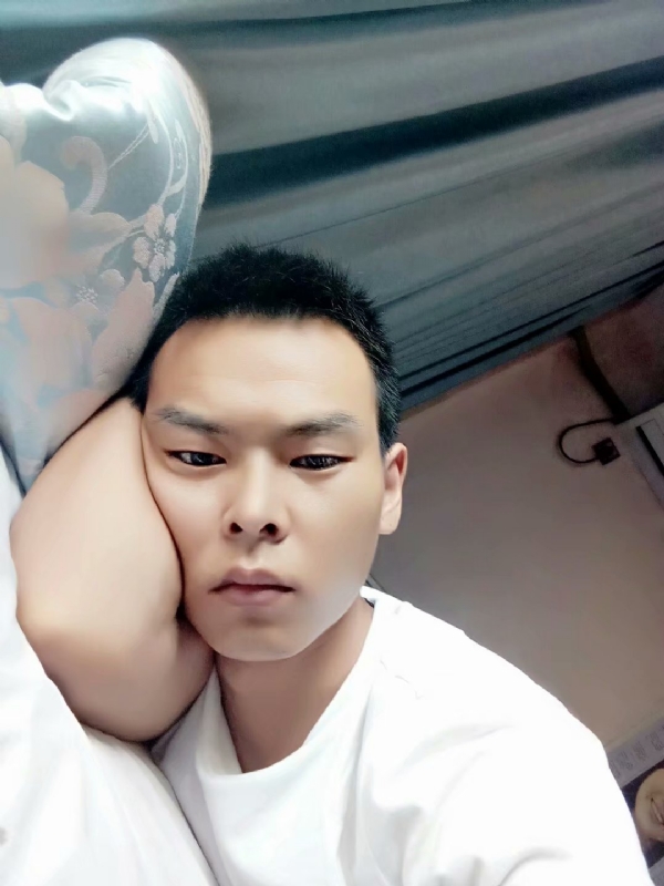 琪子心的第一张照片--黄冈相亲服务中心