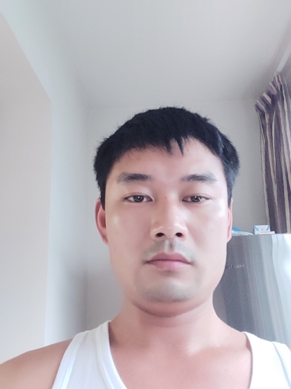 MM的第四张照片--黄冈相亲服务中心