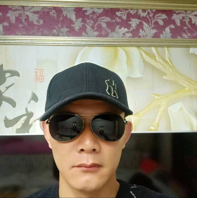 阿海的第一张照片--黄冈相亲服务中心