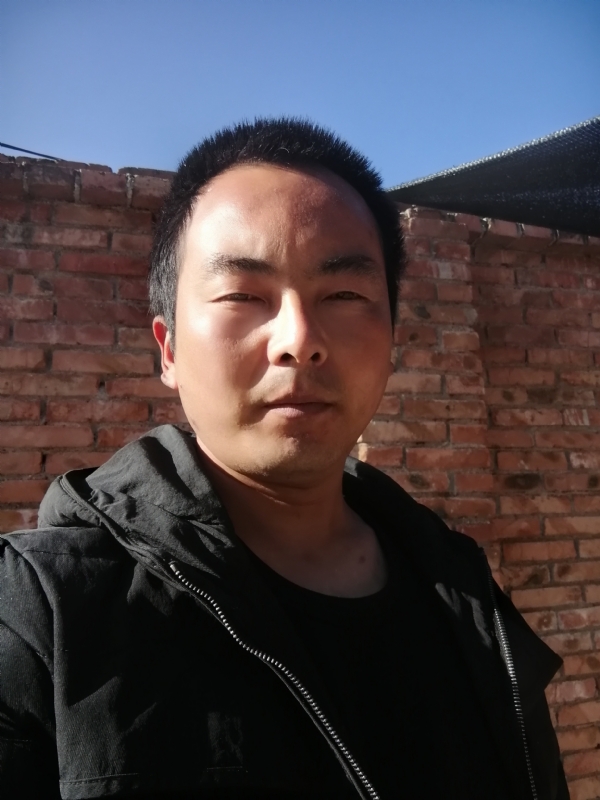 流年寂寞了谁的容颜的第一张照片--黄冈相亲服务中心