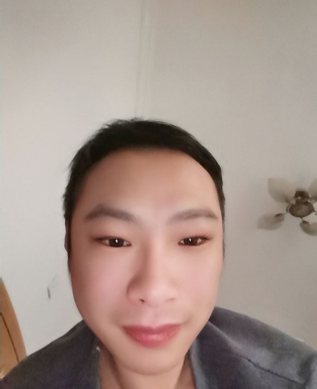 陈峰的第一张照片--黄冈相亲服务中心