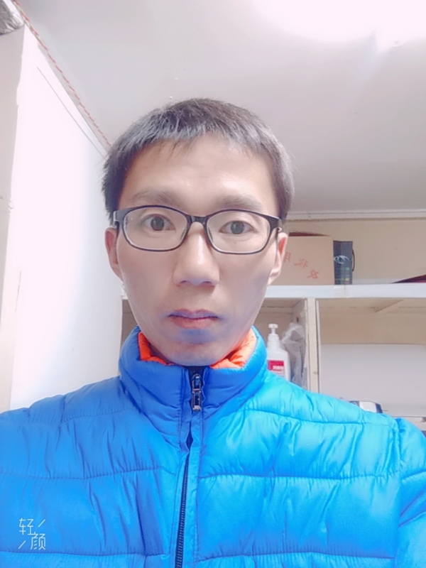 平凡的风的第一张照片--黄冈相亲服务中心